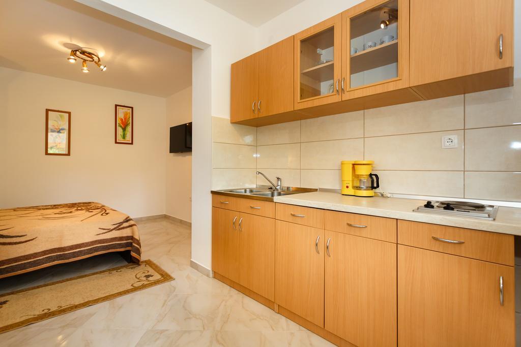 Rimbaldo Apartments クルク エクステリア 写真