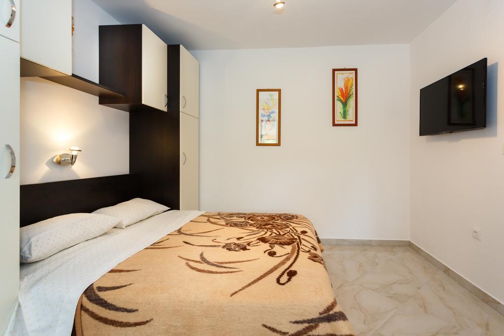 Rimbaldo Apartments クルク エクステリア 写真