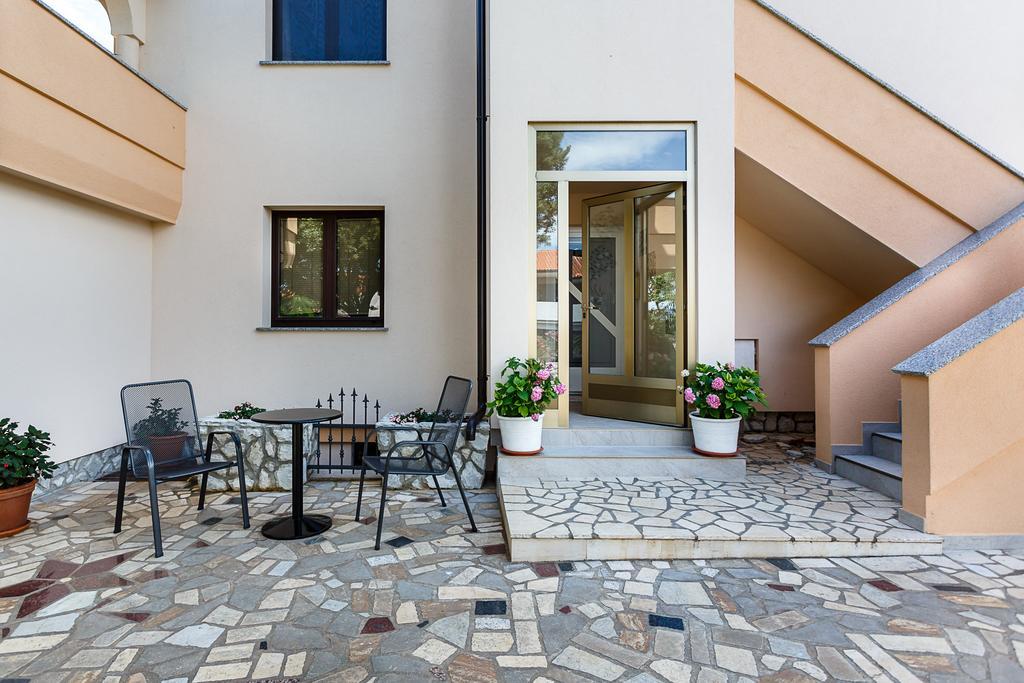 Rimbaldo Apartments クルク エクステリア 写真